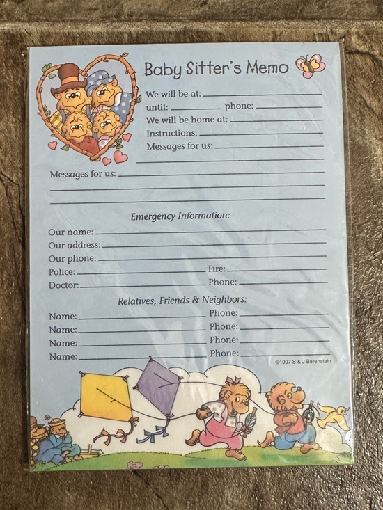 Berenstain Bears Other - Vintage 1997 Berenstain Bears Magnetic Babysitter Memo Pad NWT
